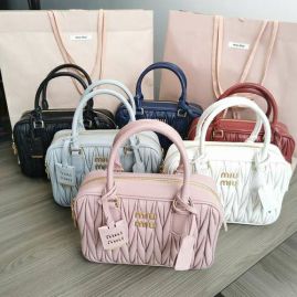 Picture of MiuMiu Lady Handbags _SKUfw142280384fw